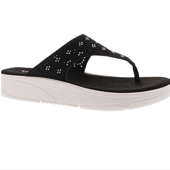 NWT Easy Spirit Black & White Embellished Rhee3 Thong Comfort Sandals 10 - Picture 1 of 7